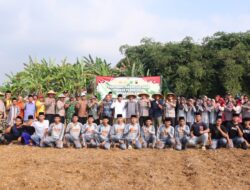Polres Pekalongan dan Pesantren Mambaul Huda Bersama Bangun Ketahanan Pangan Berbasis Lokal