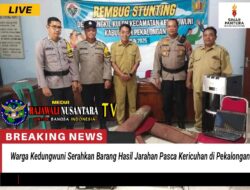 Warga Kedungwuni Serahkan Barang Hasil Jarahan Pasca Kericuhan di Pekalongan