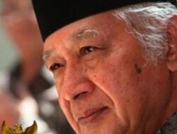 Prof. Dr. Sutan Nasomal: “Senyum Jenderal Soeharto adalah Cermin Kemakmuran Indonesia”