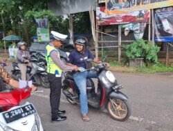 Sat Lantas Polres Pekalongan Gencarkan Sosialisasi Operasi Zebra Candi 2025 di Jalur Kajen–Bojong