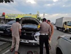 Polisi Sigap Bantu Pemudik Alami Mogok di Rest Area Tol Pemalang–Batang