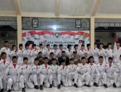 MERIAHNYA UPACARA PENGUKUHAN PASKIBRA KECAMATAN SRAGI DI PENDOPO KECAMATAN SRAGI